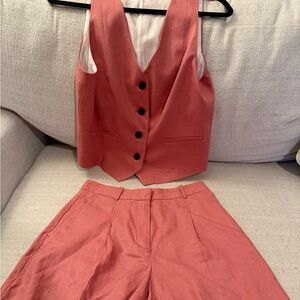 Sleeveless Small Pink Button-Front V-Neck Women's Vest/XS Shorts